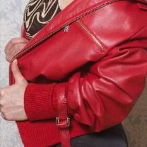 Gianni Versace Red Jacket for women. - Picture 6 of 7